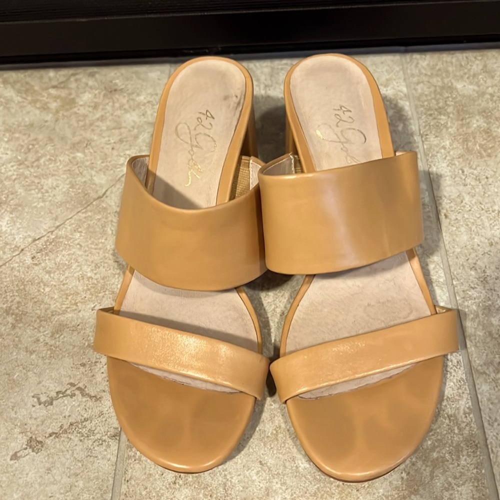 Price reduced! 42 Gold Block Heel - 6